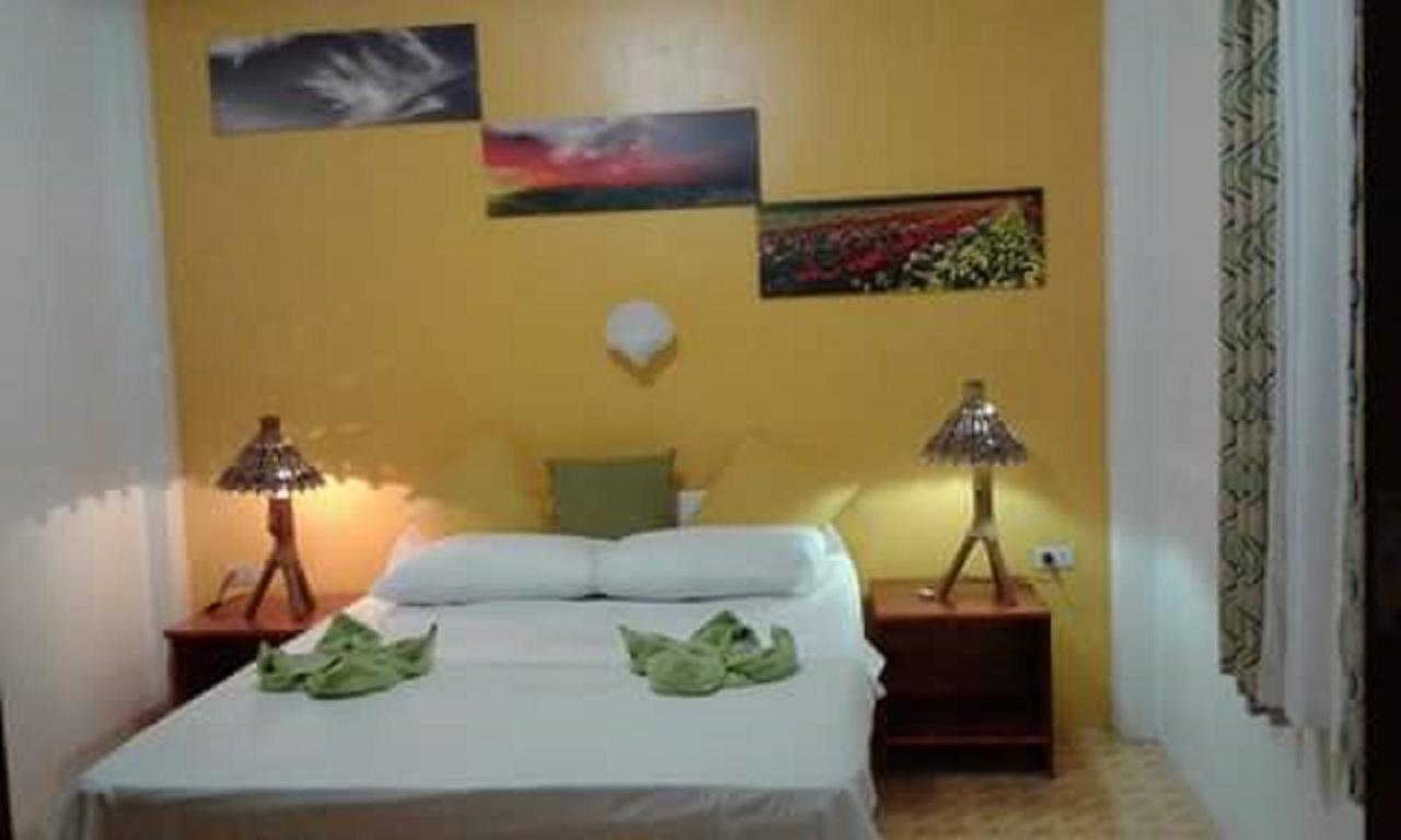 Traville Huts Palm Beach Inn بنغلاو المظهر الخارجي الصورة